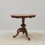 1562 8307 COFFEE TABLE